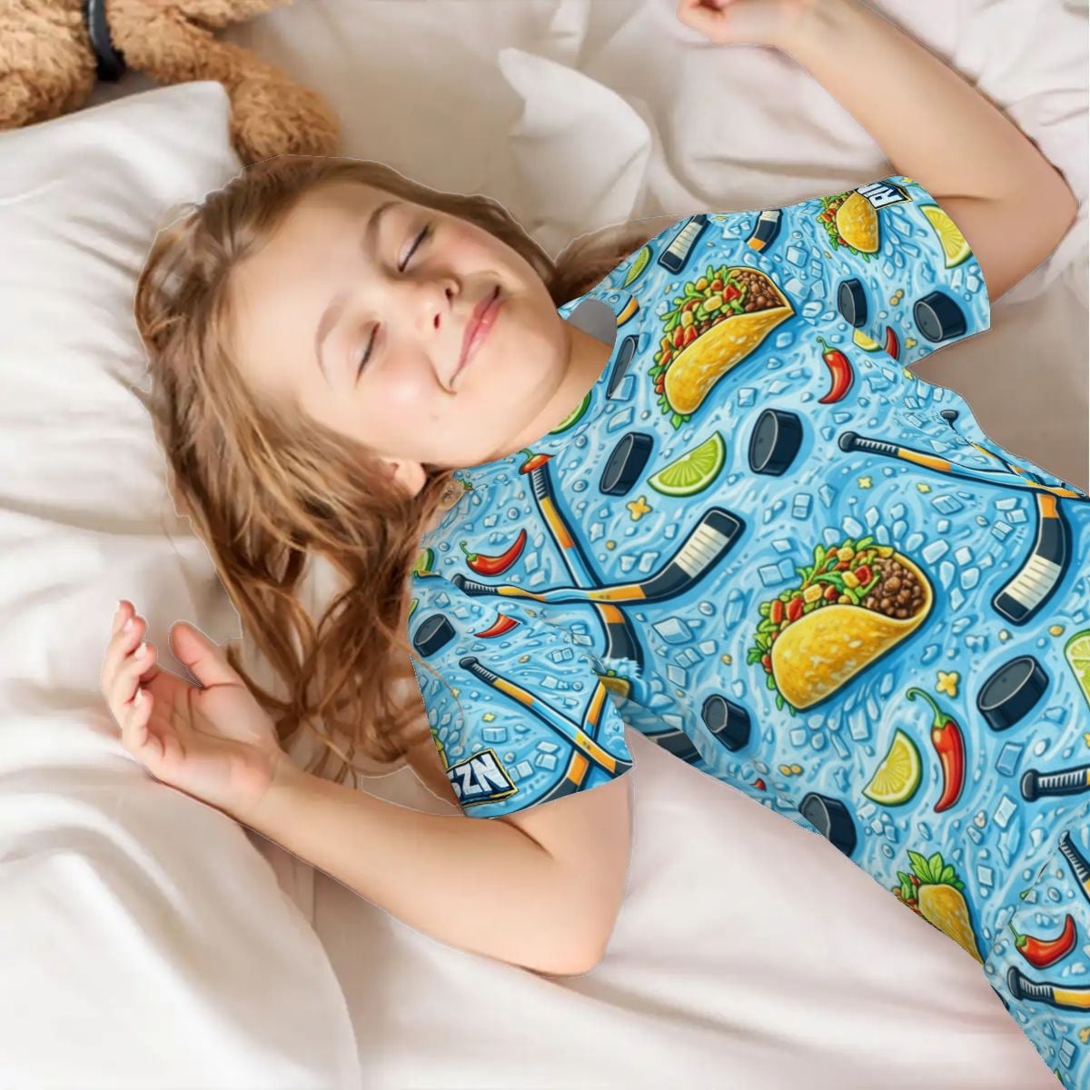 YOUTH AND YOUNG TEENS TACO ABOUT HOCKEY PAJAMA SET